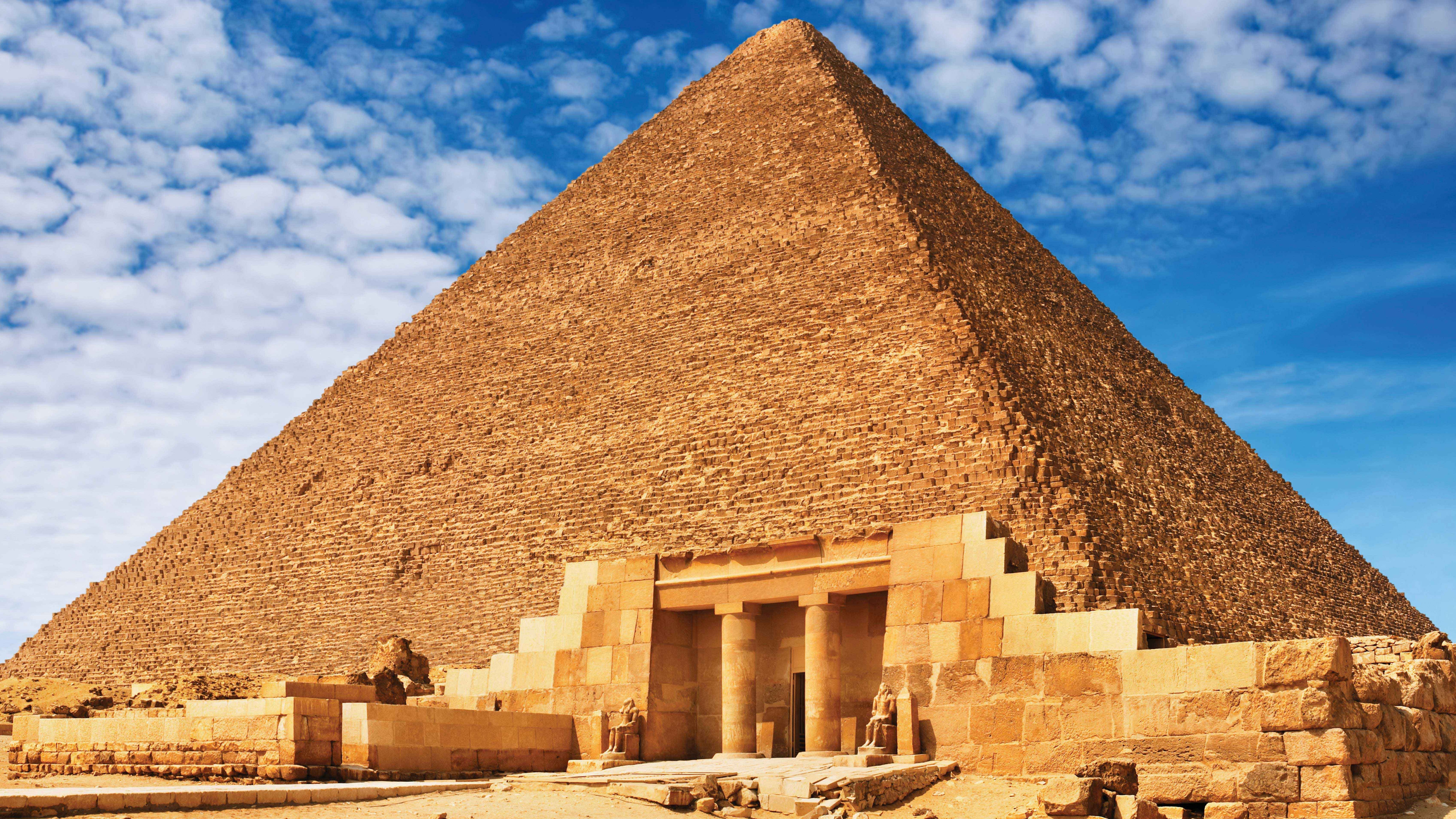 2-TOP-10-amazing-places-to-visit-in-Egypt-jintravel.com