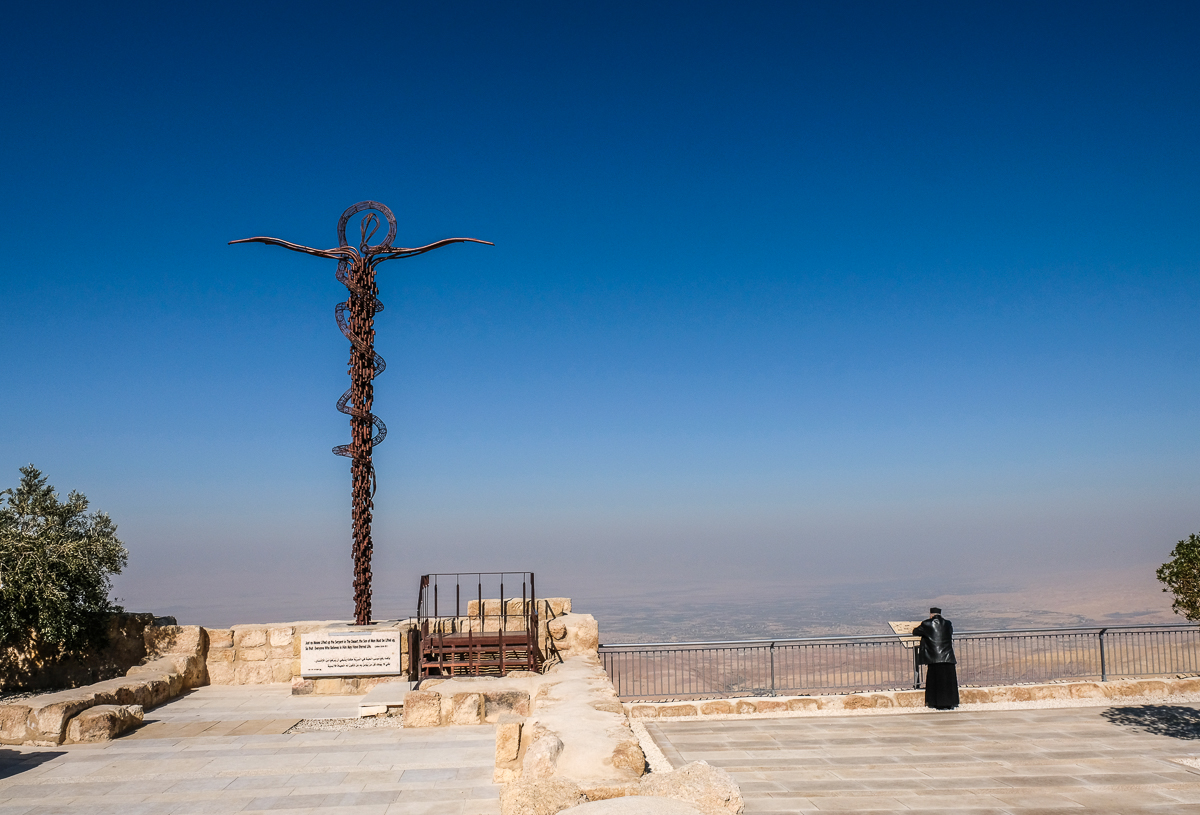 Top-places-visit-in-Jordan-jintravel.com