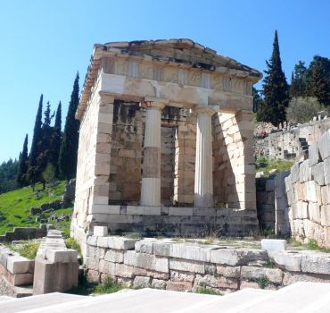 Delphi Private Trip from Athens