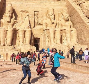 4-Days Nile Cruise From Aswan To Luxor including Abu Simbel and Hot Air Balloon