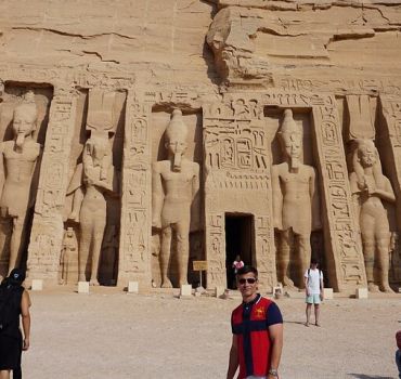 4-Days Nile Cruise From Aswan To Luxor including Abu Simbel and Hot Air Balloon