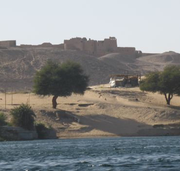 Hurghada to Aswan Highlights - overnight (High Dam and Philae Temple)