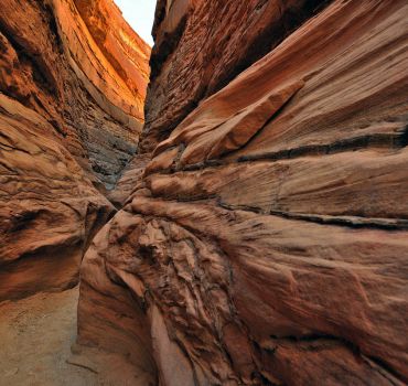 Guided Tour Colored Canyon, Camel Ride / Dahab Trip