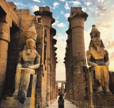 Day trip to Valley of Queens, Hatshepsut &amp; Karnak temple