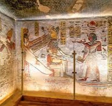 Day trip to Valley of Queens, Hatshepsut &amp; Karnak temple