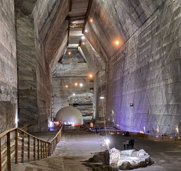 PRIVATE TOUR TO SLANIC SALT MINE