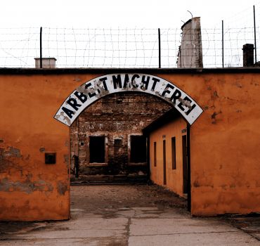 TEREZIN MONUMENT