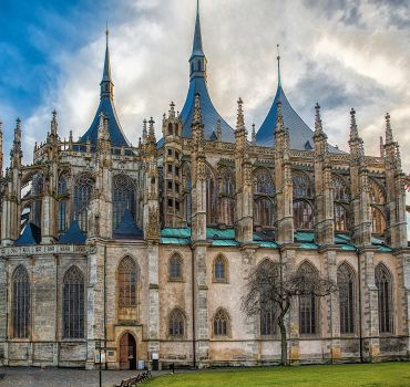 KUTNA HORA AND THE OSSUARY