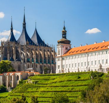 KUTNA HORA AND THE OSSUARY