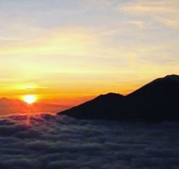 Bali full day scenic sunrise magnificien rice terrace and temple
