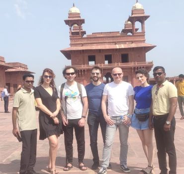 Private Taj Mahal and Agra Tour by Express Train From - Delhi