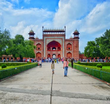 Authentic Cooking Class and Taj Mahal Tour from Delhi