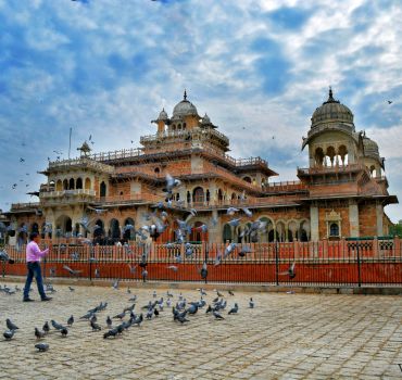 GANGES TOUR
