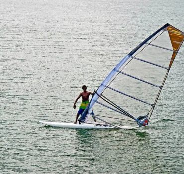 Wind Surfing in Negombo