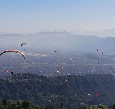 Pokhara: Paragliding Adventure