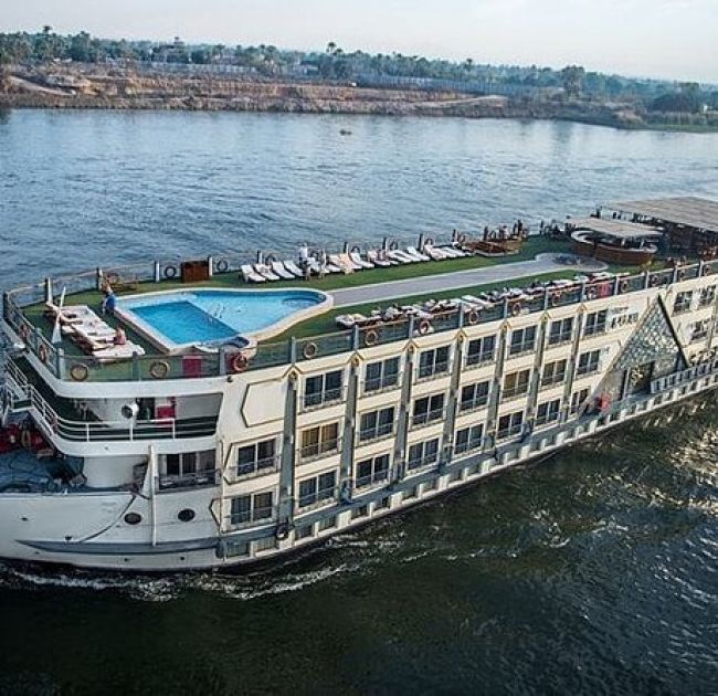 4-Days Nile Cruise From Aswan To Luxor including Abu Simbel and Hot Air Balloon