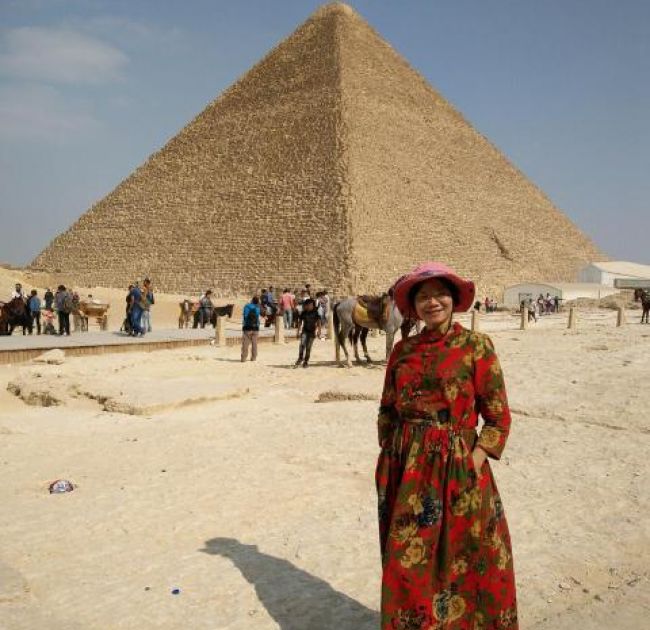 Discover Giza Pyramids and Sphinx in Egypt.