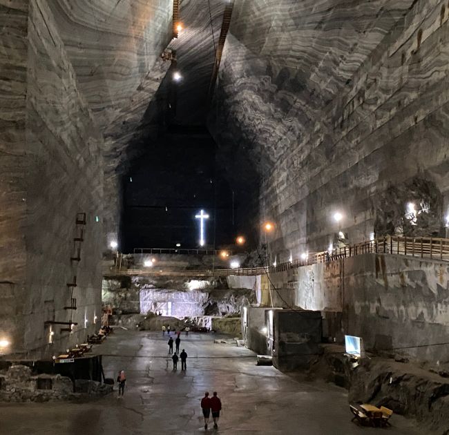 PRIVATE TOUR TO SLANIC SALT MINE