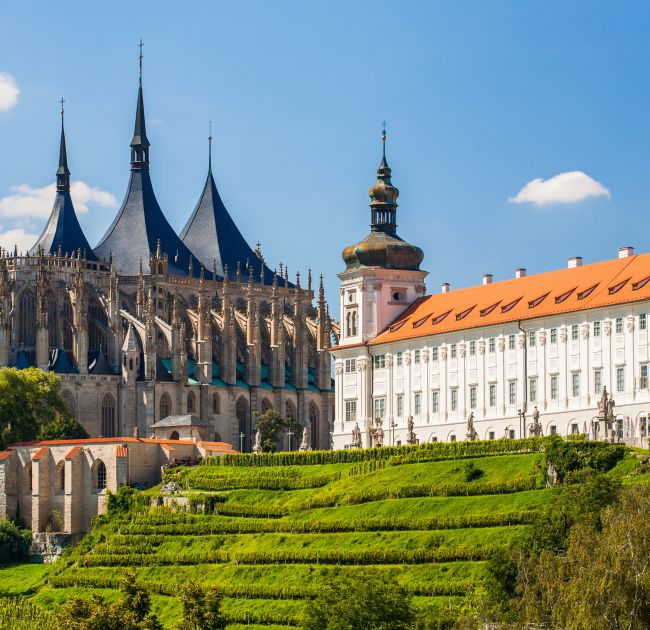 KUTNA HORA AND THE OSSUARY