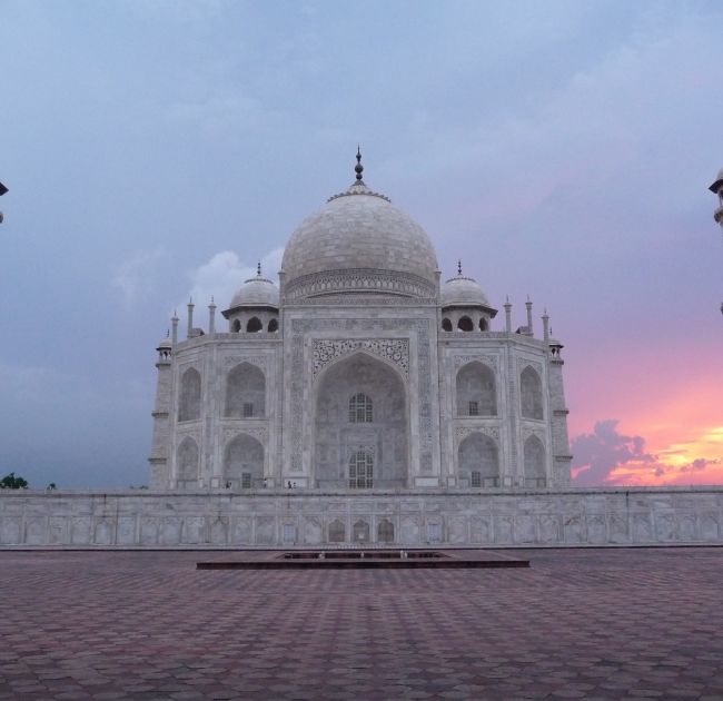 Skip The Line: Taj Mahal Sunrise Tour from - Delhi
